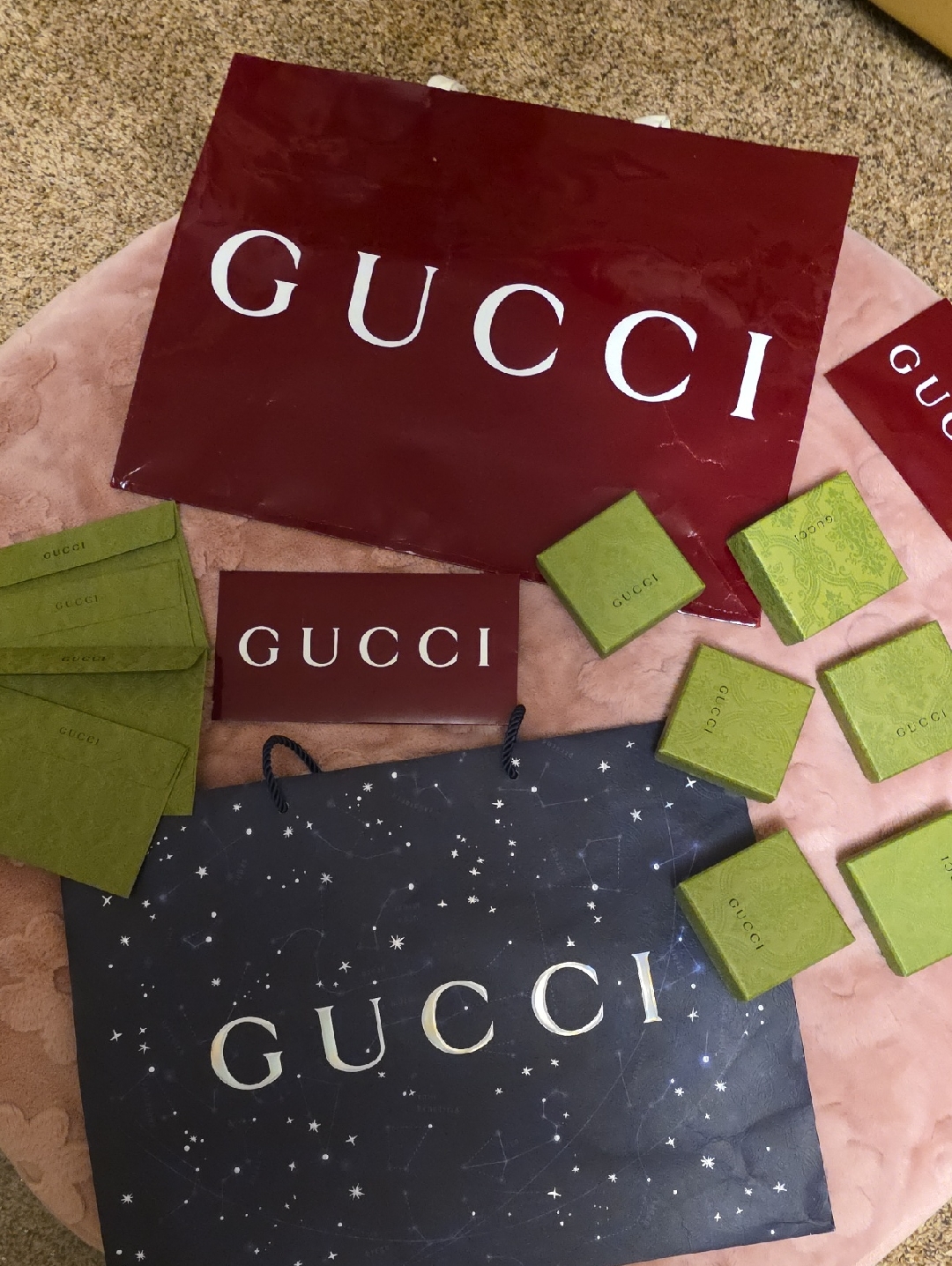 Gucci Red Black  Green Branded Bags And Jewelry Boxes